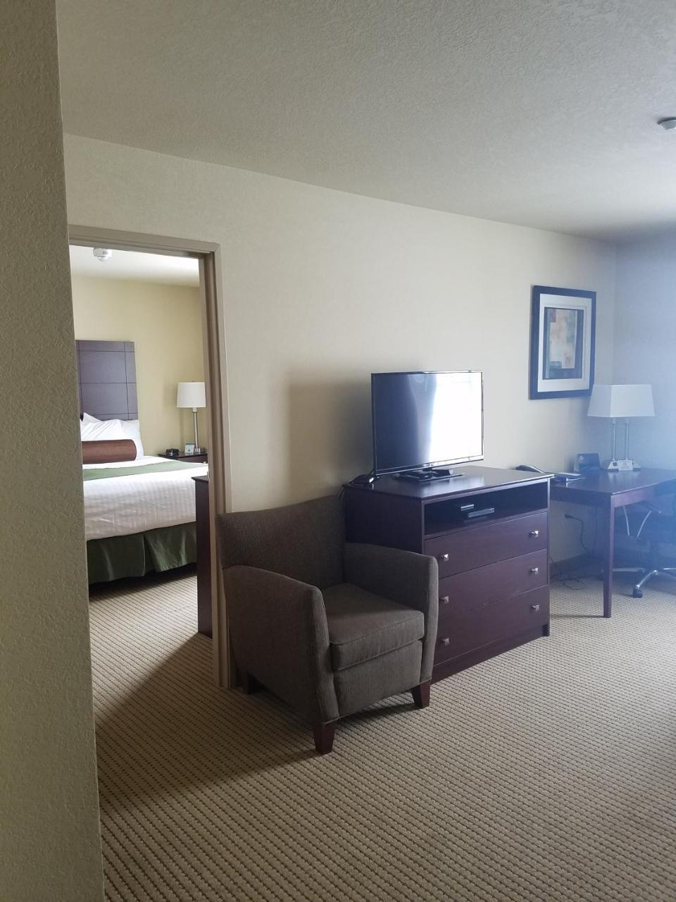 Cobblestone Inn & Suites - Carrington Exterior foto